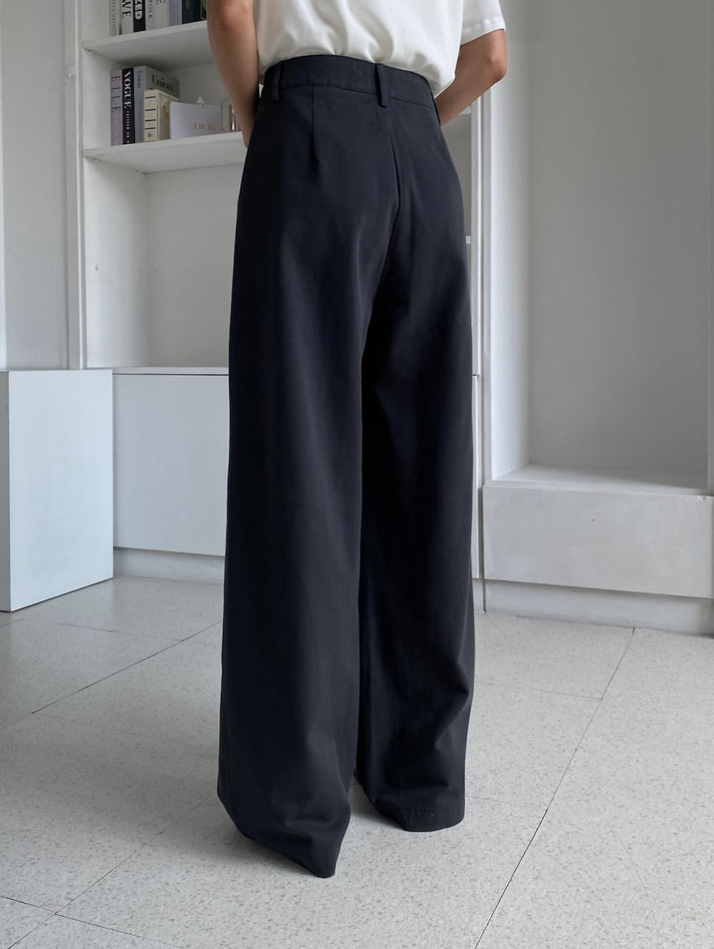soft lip pocket pants (pre-order)