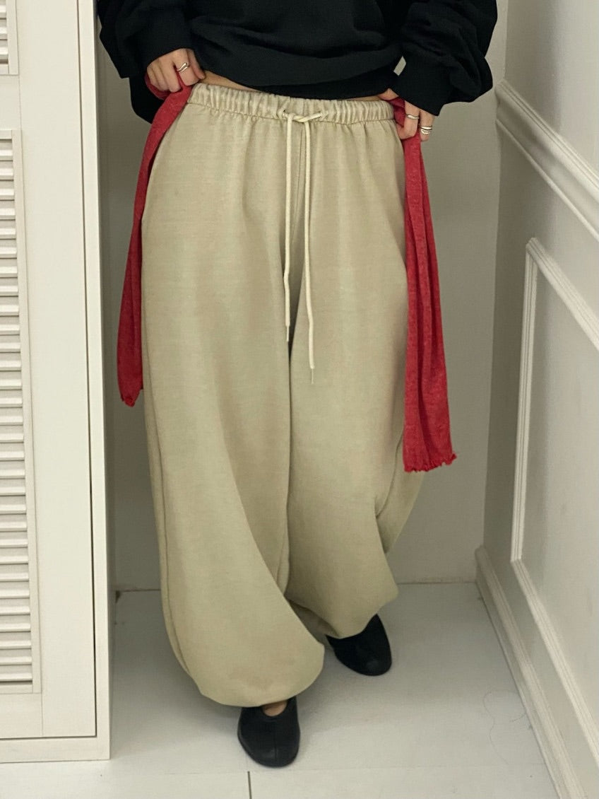 jini pigment jogger pants (pre-order)