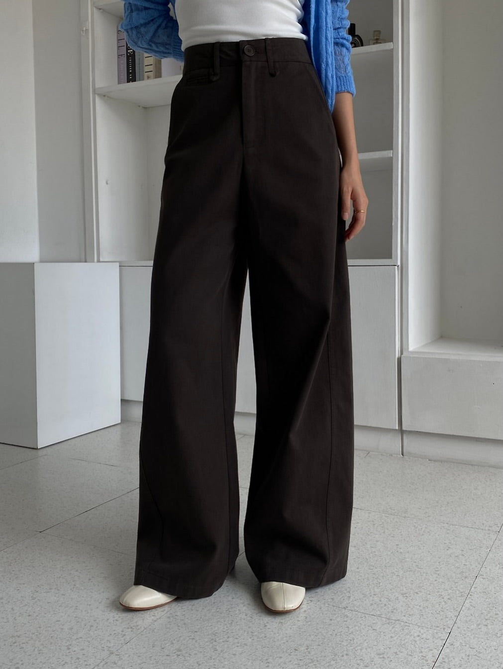 soft lip pocket pants (pre-order)