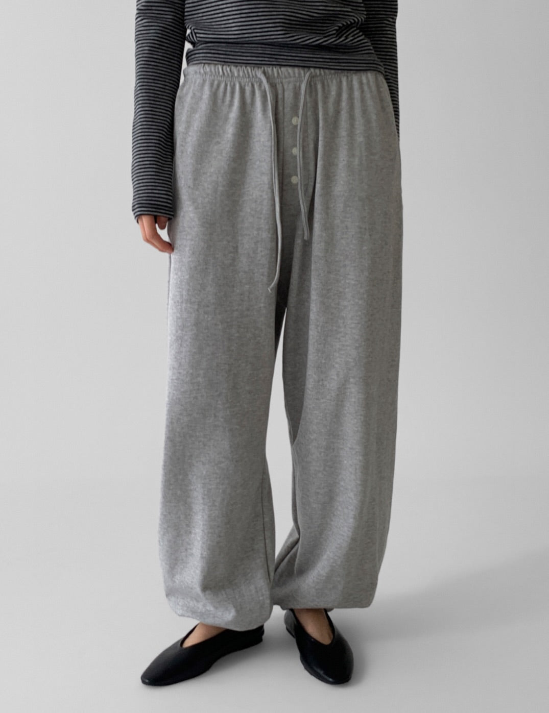 fave button jogger pnats
