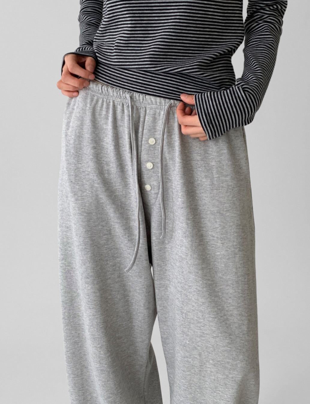 fave button jogger pnats