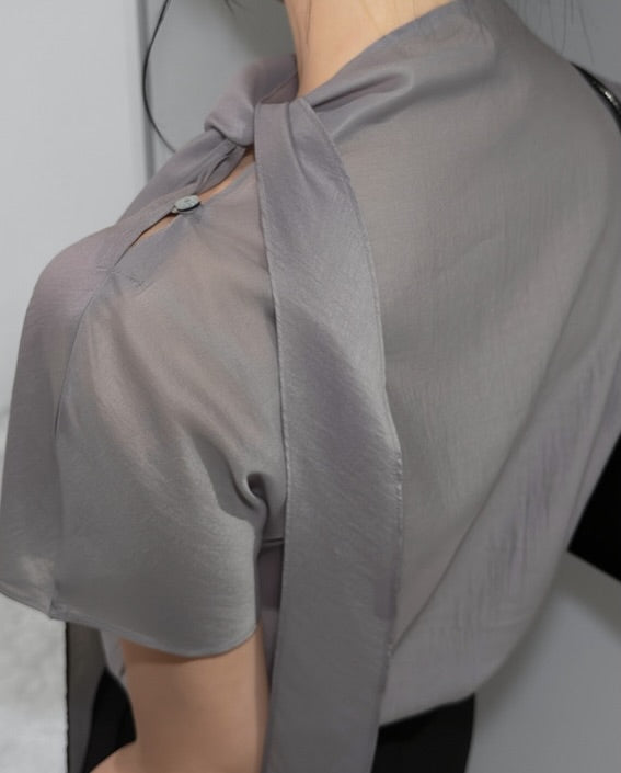 laura tie blouse (pre-order)