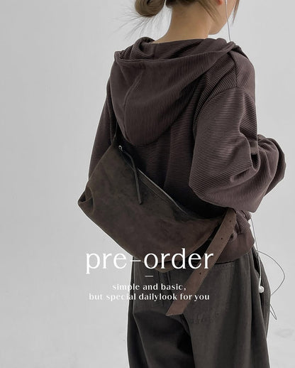 earth strap bag