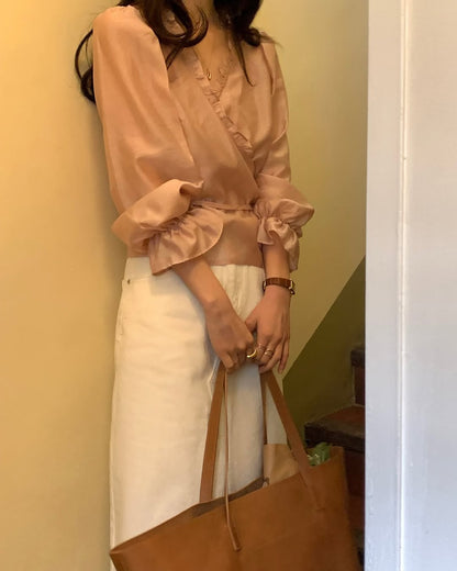 roman frill blouse