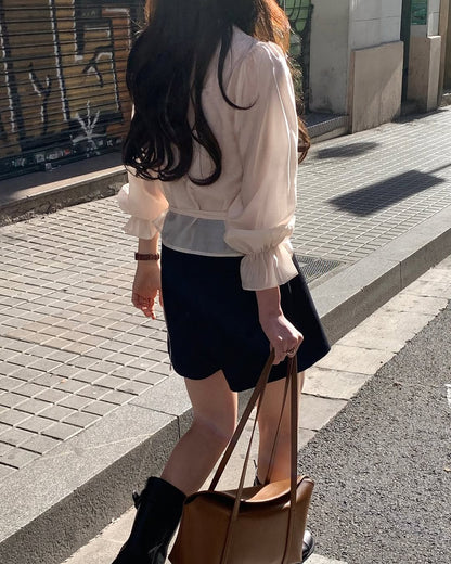 roman frill blouse