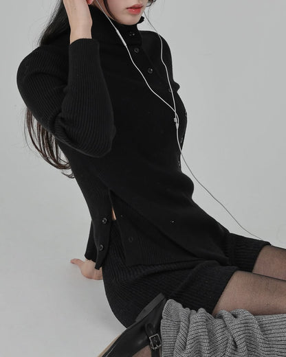 cross button knit